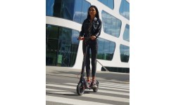 Beaster Scooter BS801B Electric Scooter, 700 W, 36 V, 10 Ah, 25.4 cm Wheels, Black