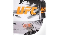 Бейсболка UFC Zenith by Venum Authentic Fight Week Trucker белая