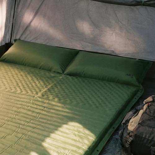 Самонадувающийся коврик с подушкой NILS CAMP NC4060, двухместный, зеленый