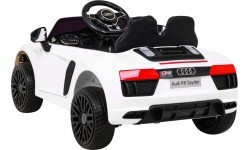 Vehicle Audi R8 White