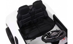 Elektromobilis Audi R8, balts