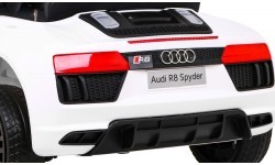 Электромобиль Audi R8, белый