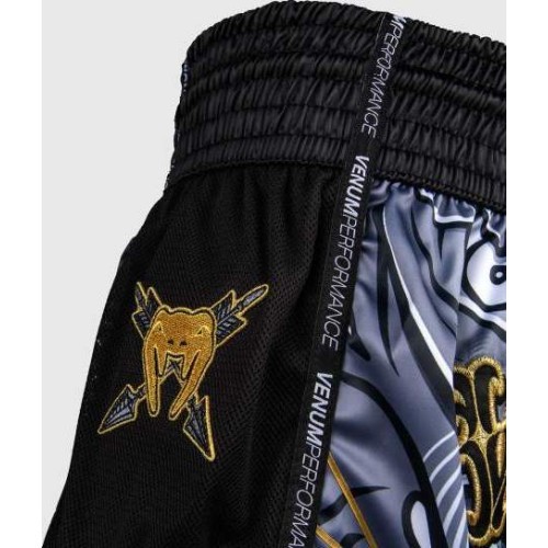Venum Wolf Atak Muay Thai šorti, melni/pelēki