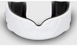 Zobu aizsargs Venum Challenger balts/melns