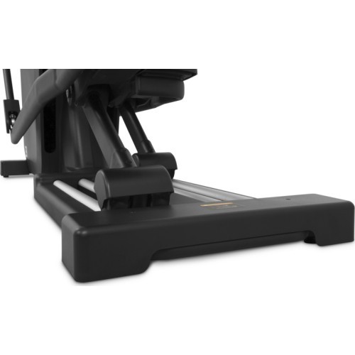 Newton Fitness E9 eliptiskais trenažieris Commercial Black Series