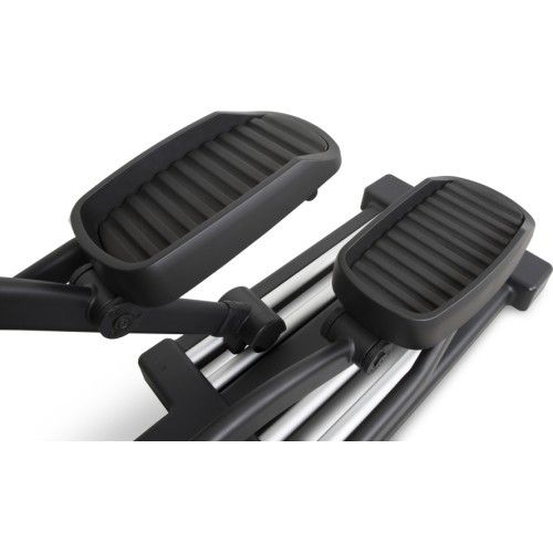 Newton Fitness E9 eliptiskais trenažieris Commercial Black Series