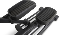 Newton Fitness E9 eliptiskais trenažieris Commercial Black Series