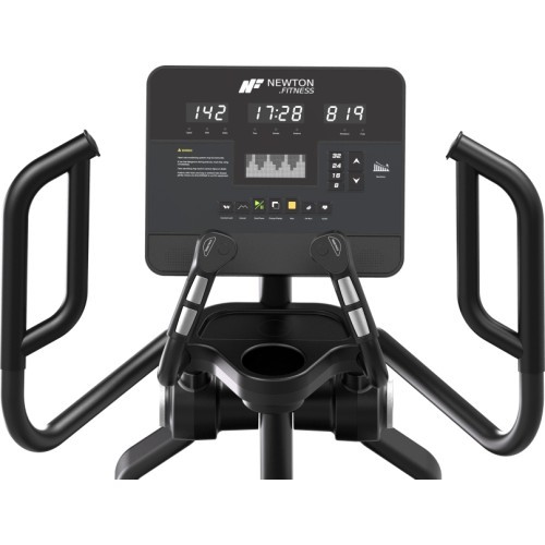 Newton Fitness E9 eliptiskais trenažieris Commercial Black Series