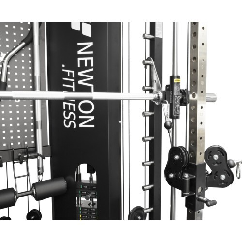 Newton Fitness Black Series FSM-700 funkcionālais Smita trenažieris