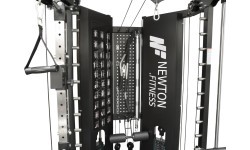 Newton Fitness Black Series FSM-700 funkcionālais Smita trenažieris