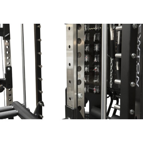 Newton Fitness Black Series FSM-700 funkcionālais Smita trenažieris