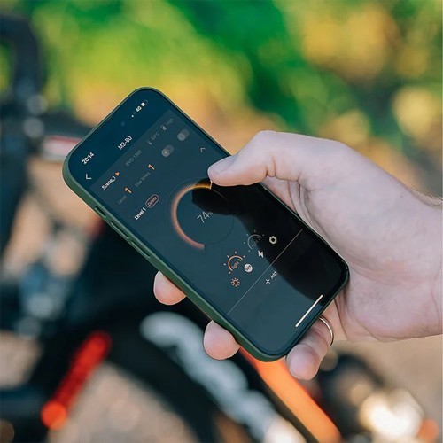 Priekšējais velosipēda lukturis Magicshine EVO 1300