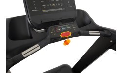 Newton Fitness T7 LED komerciālais skrejceļš Black Series