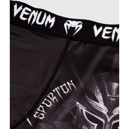Vale Tudo šorti Venum Gladiator 3.0 - melni/balti
