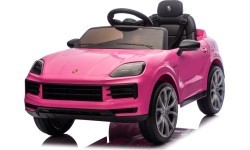 Vehicle Porsche Cayenne Pink