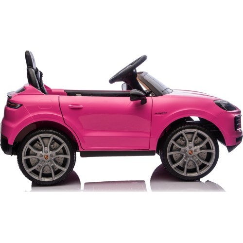Vehicle Porsche Cayenne Pink