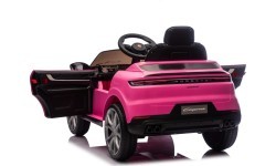 Vehicle Porsche Cayenne Pink
