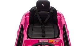 Vehicle Porsche Cayenne Pink