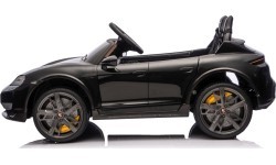 Elektromobilis Porsche Taycan Turbo S, melns