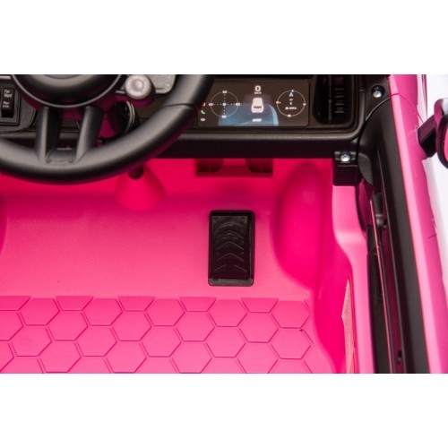 Elektromobilis Porsche Cayenne, rozā