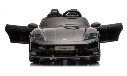 Elektromobilis Porsche Taycan Turbo S, melns