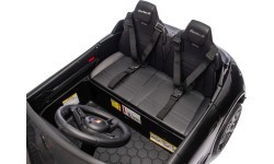 Elektromobilis Porsche Taycan Turbo S, melns