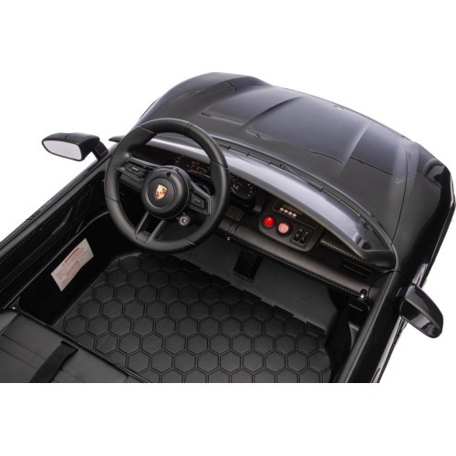 Elektromobilis Porsche Taycan Turbo S, melns