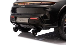 Электромобиль Porsche Taycan Turbo S, черный