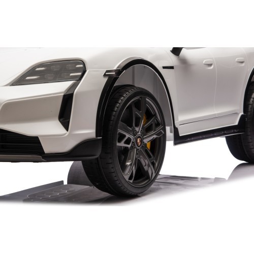 Vehicle Porsche Taycan Turbo S White