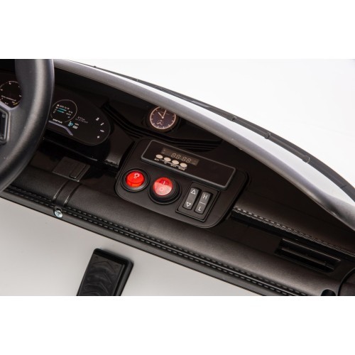 Elektromobilis bērniem Porsche Taycan Turbo S, balts
