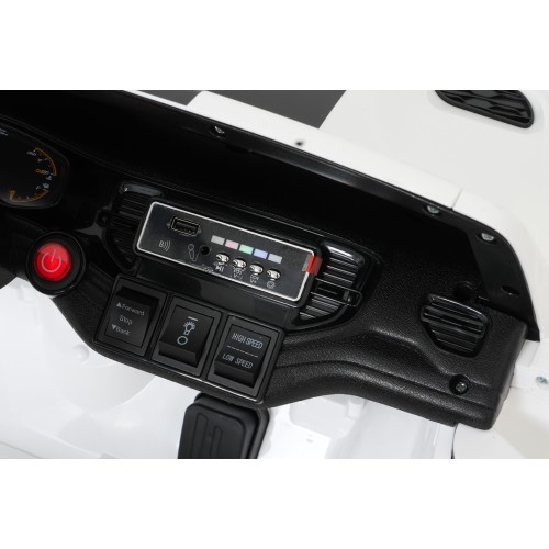 Elektromobilis Dodge Durango, balts