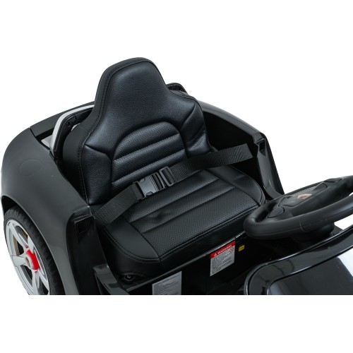 Vehicle Porsche 911 Carrera Black