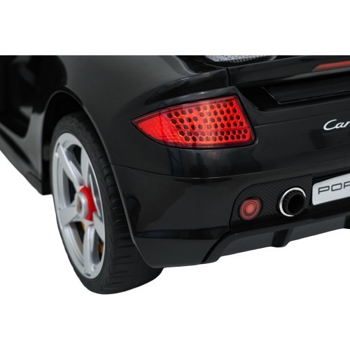 Vehicle Porsche 911 Carrera Black