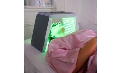 LED gaismas terapijas sejas aparāts inSPORTline Coladome 600