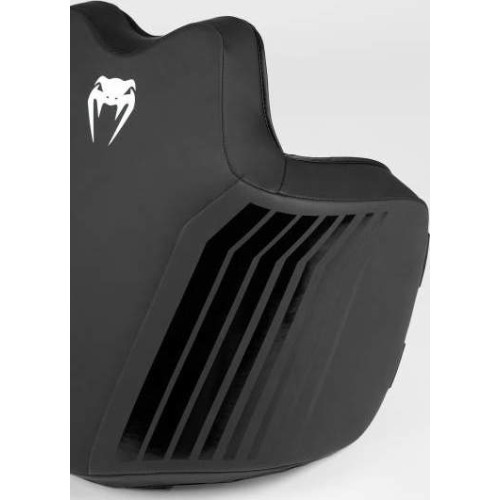 Защита корпуса Venum Challenger, черно-белая