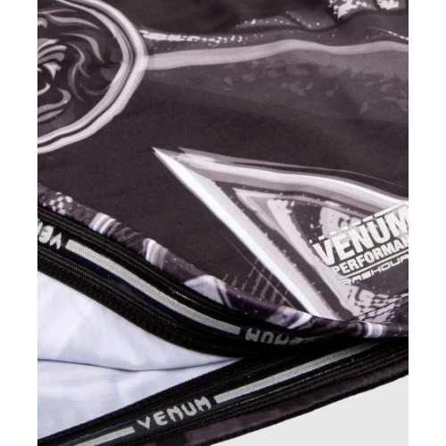 Рашгард Venum Gladiator 3.0 с длинным рукавом, чёрно-белый