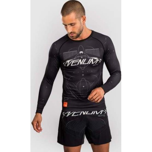 Venum Eclipse Long Sleeve Rashguard - Black/Ivory