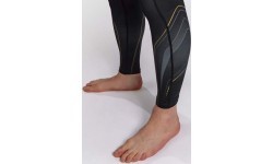 Компрессионные леггинсы Venum Streamline - черный/золотой