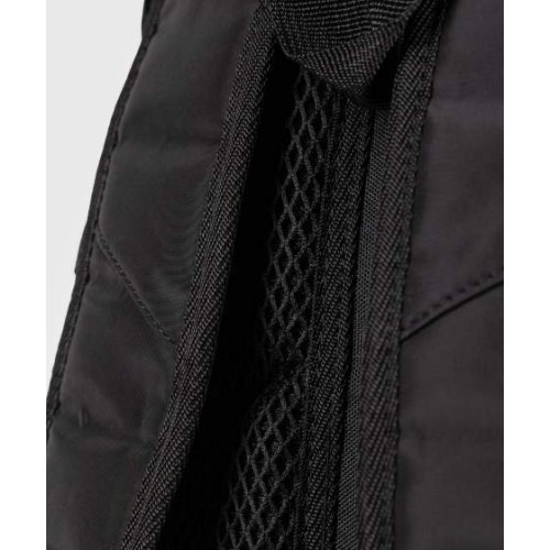 Sporta soma VENUM Shockwave, melna