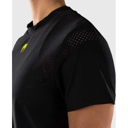 Venum Lazer Dry Tech sieviešu T-krekls, melns/dzeltens