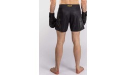 Venum Streamline Fightshorts - Black/Gold