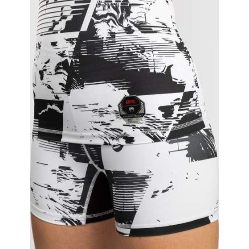 Women’s UFC Zenith by Venum White Authentic Fight Week Performance Short Sleeve Rashguard