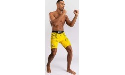 UFC Fusion by Venum Authentic Fight Night Vale Tudo vīriešu šorti, dzelteni