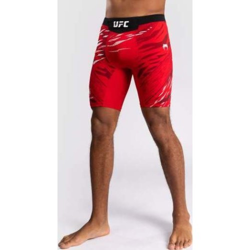 UFC Fusion by Venum Authentic Fight Night vīriešu Vale Tudo šorti, sarkani