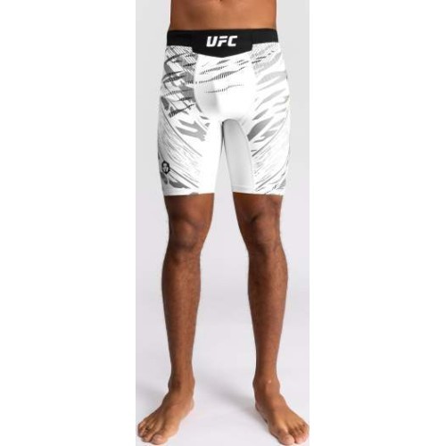 UFC Fusion by Venum Authentic Fight Night vīriešu Vale Tudo šorti, balti
