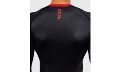 Venum x Roger Gracie Signature rašgārds ar garām piedurknēm - Black/Red