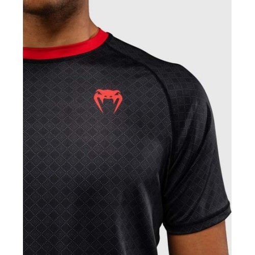 Venum x Roger Gracie Signature Dry Tech krekls - melns/sarkans