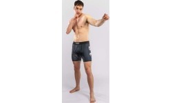 Karate Combat by Venum Vale Tudo šorti, melni/pelēki
