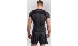 Venum Stealth rashguard ar īsām piedurknēm, melns/balts