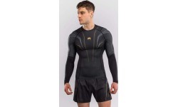 Peldkrekls ar garām piedurknēm Venum Streamline, melns/zelta